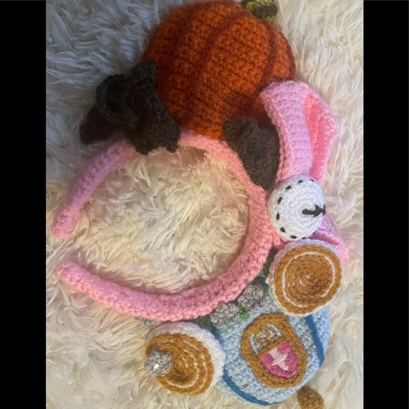 Disney Accessories - Minnie ears lot of 10